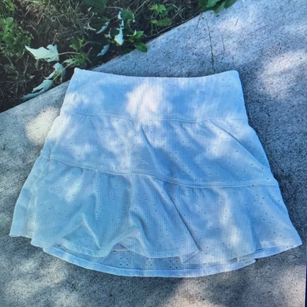 Elegant White Tiered Skirt